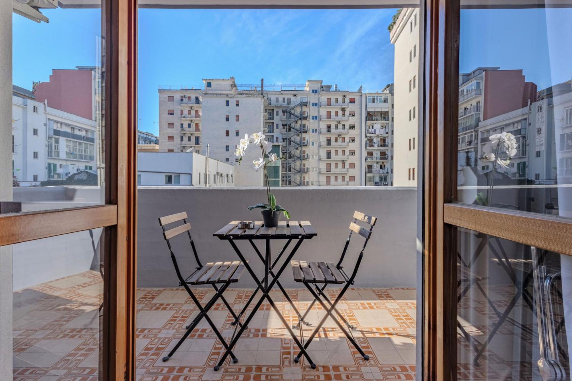 Andrea'S Home Bari Bagian luar foto
